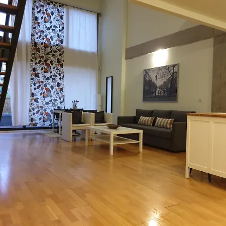 Cozy Loft In Tres Cantos, 20 Min To Madrid Exterior photo